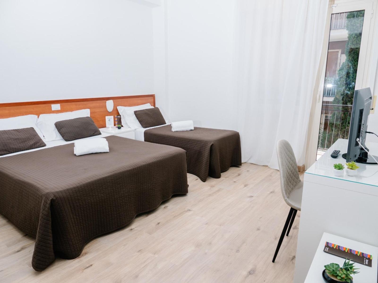 Hotel Antagos Montesilvano Marina Esterno foto