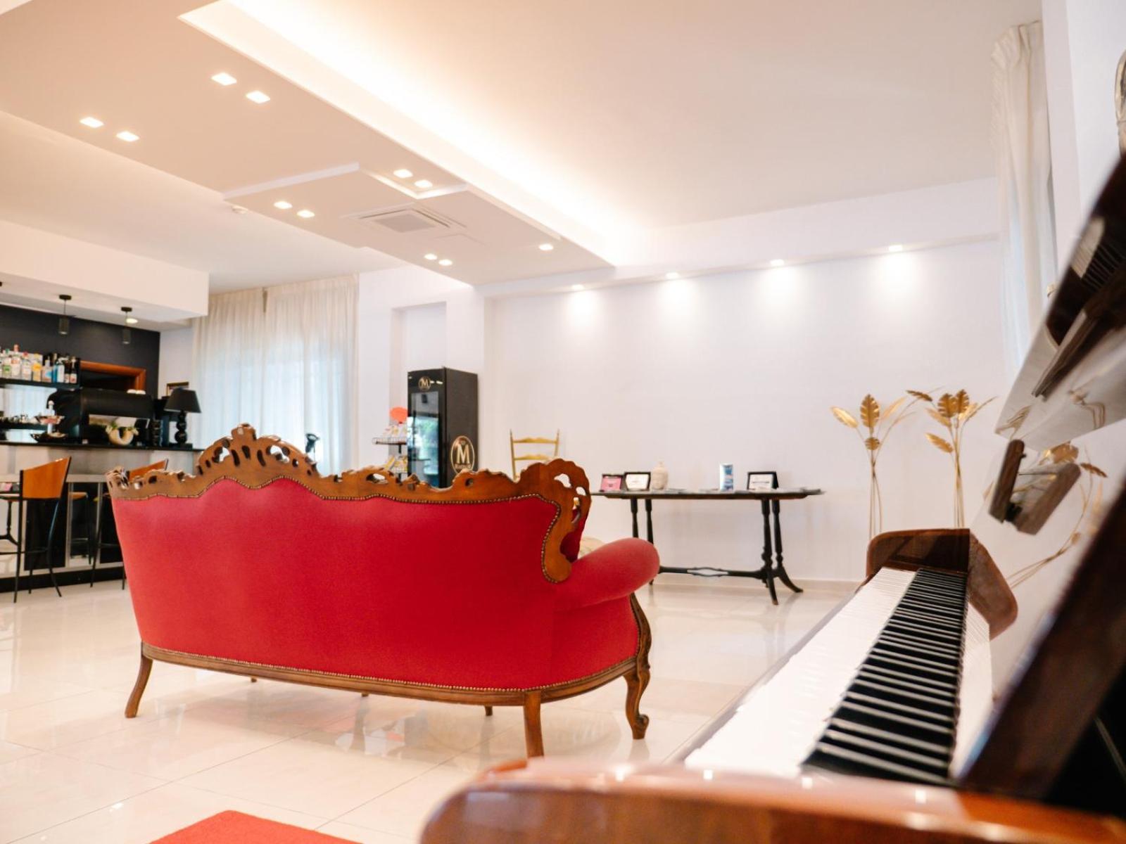 Hotel Antagos Montesilvano Marina Esterno foto