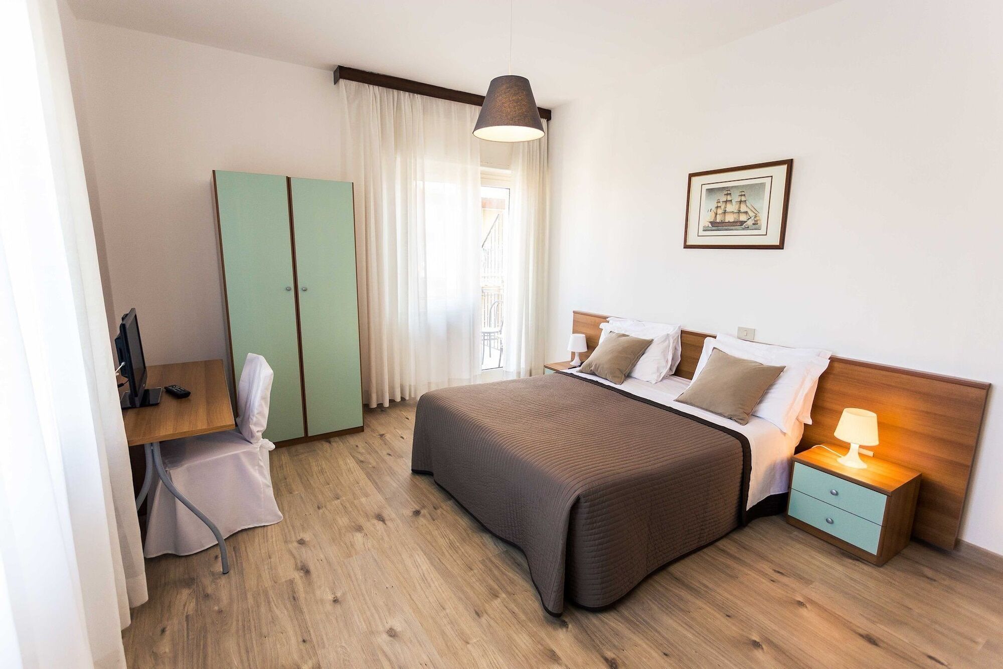 Hotel Antagos Montesilvano Marina Esterno foto